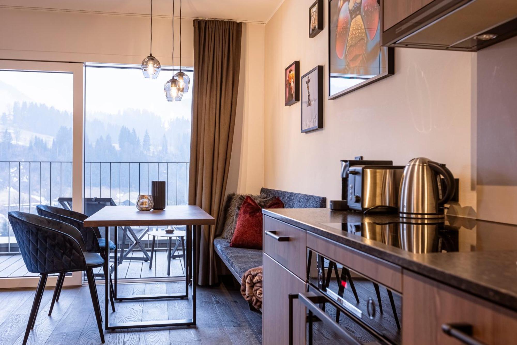 Brixental Suites Hopfgarten By Alps Resorts Hopfgarten im Brixental Bagian luar foto