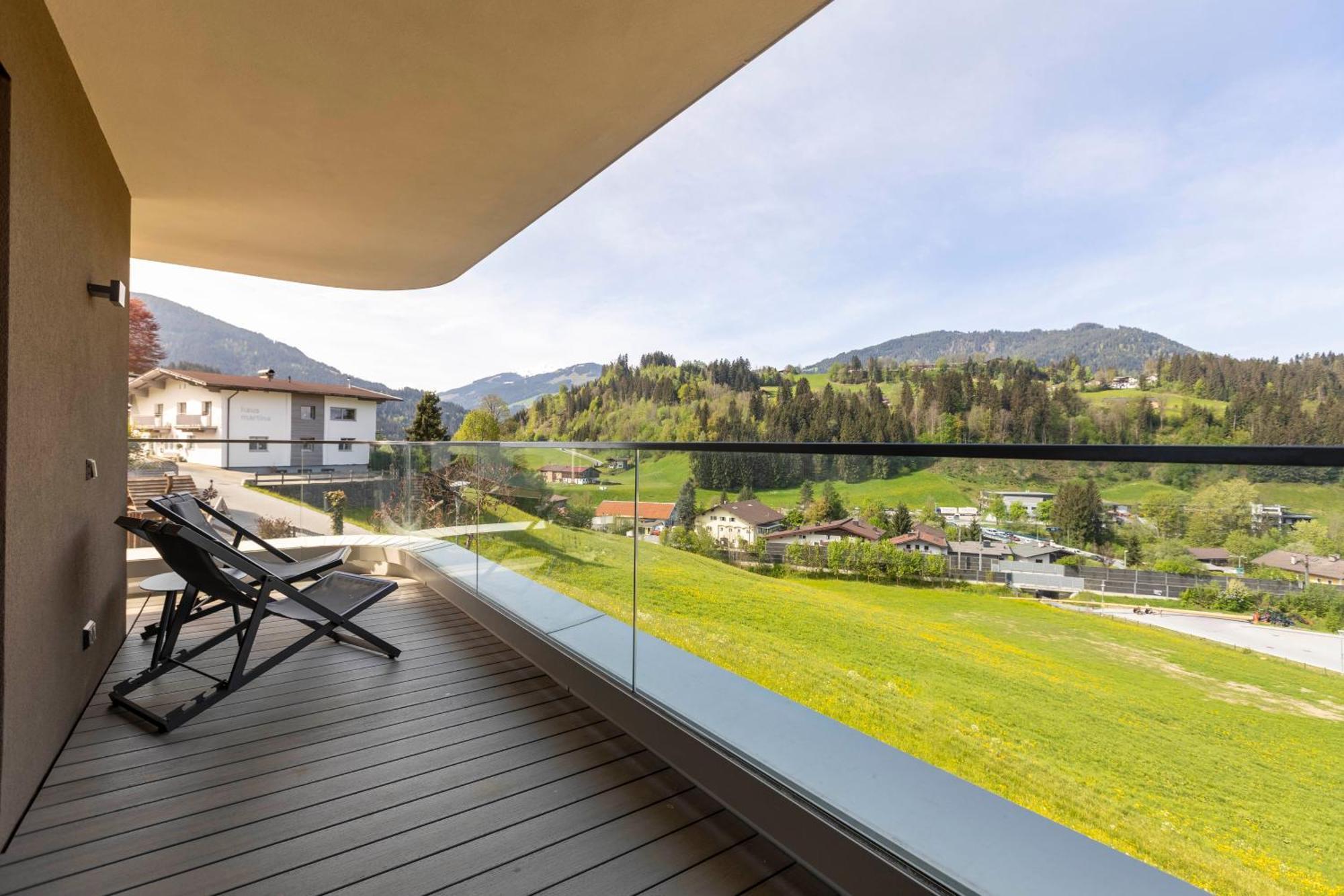 Brixental Suites Hopfgarten By Alps Resorts Hopfgarten im Brixental Bagian luar foto