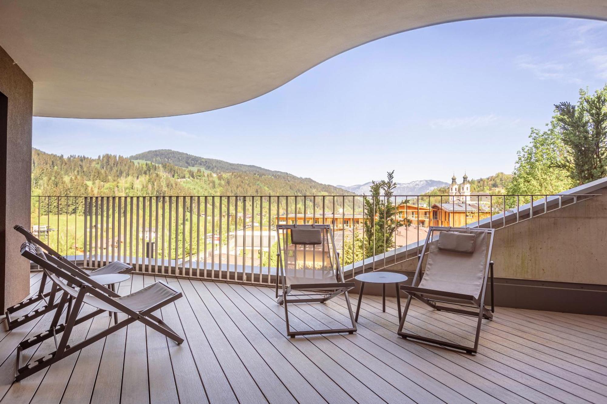 Brixental Suites Hopfgarten By Alps Resorts Hopfgarten im Brixental Bagian luar foto